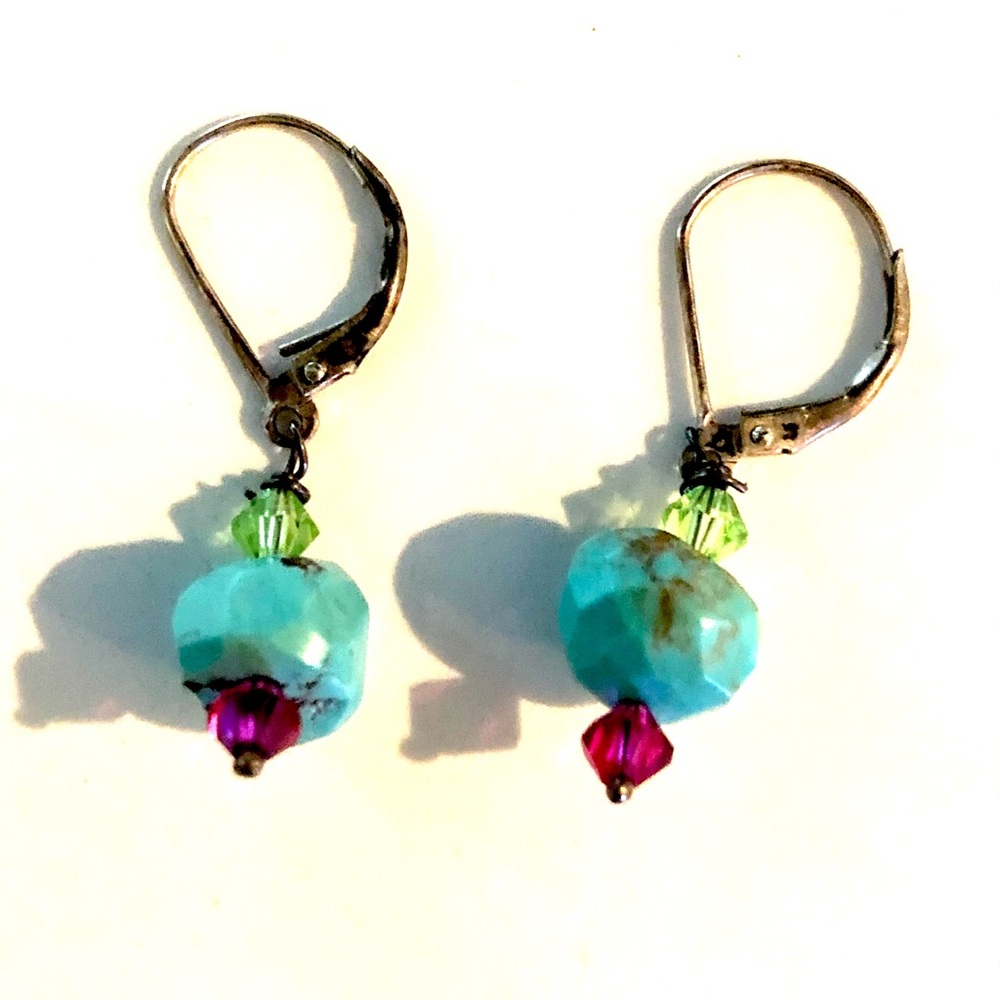 FACETED TURQUOISE BEAD EARRINGS